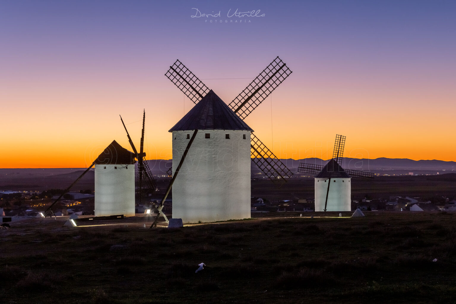 Puesta de sol en Criptana