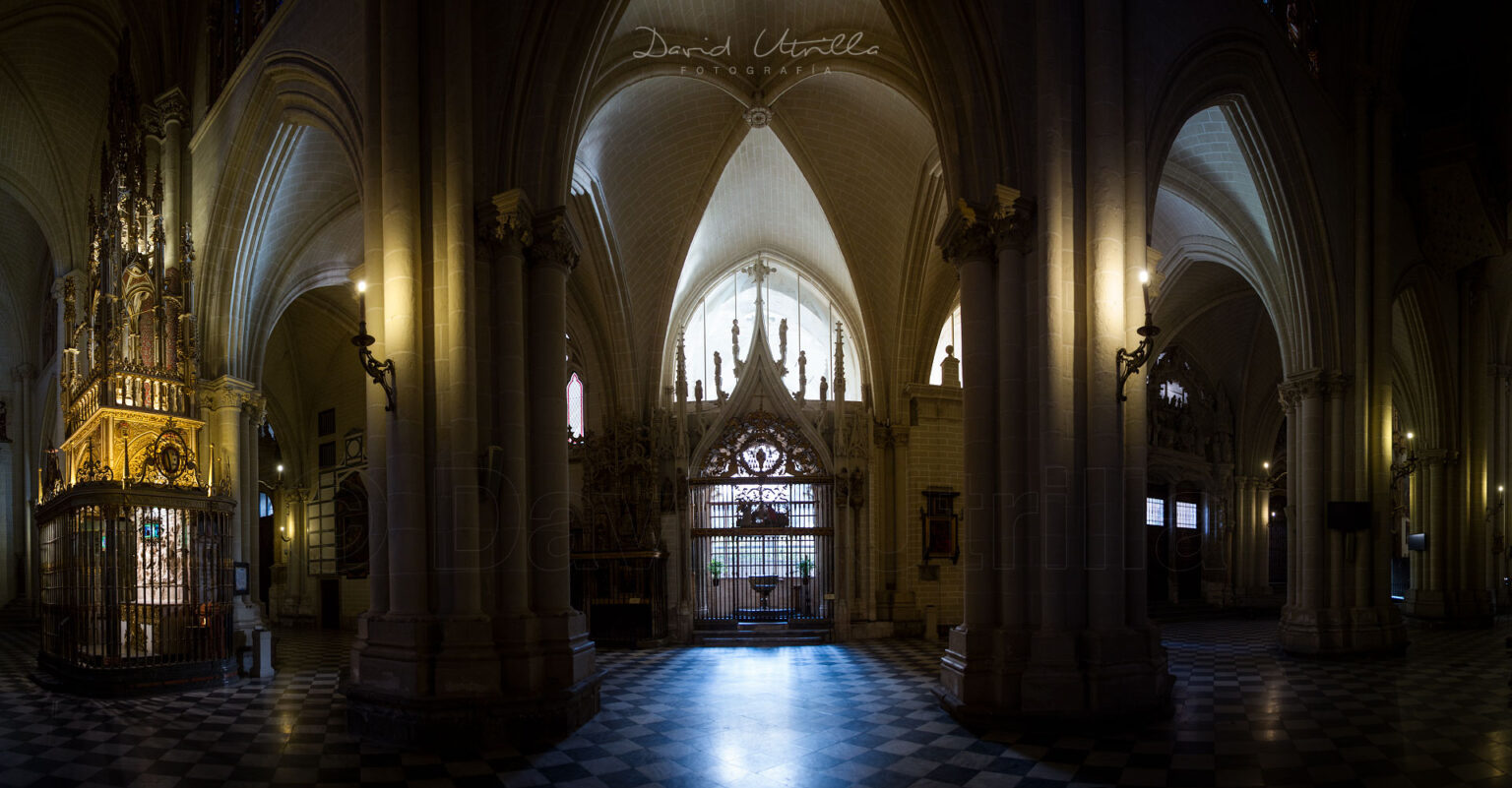 Vista interior de la catedral de Toledo