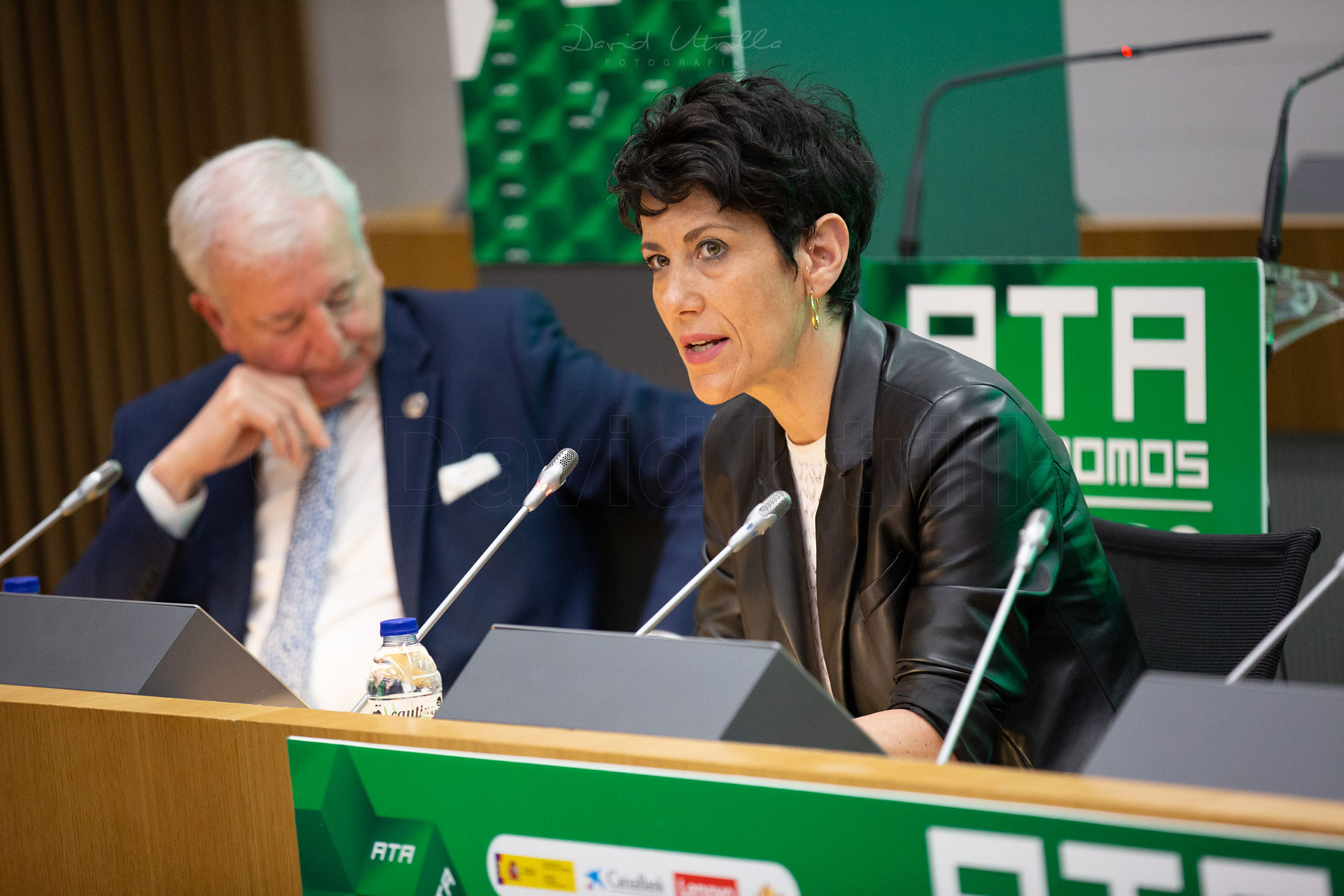 Ministra Elma Saiz en una intervención